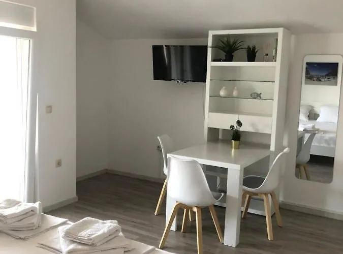 Mk Διαμέρισμα Μεντουλίν